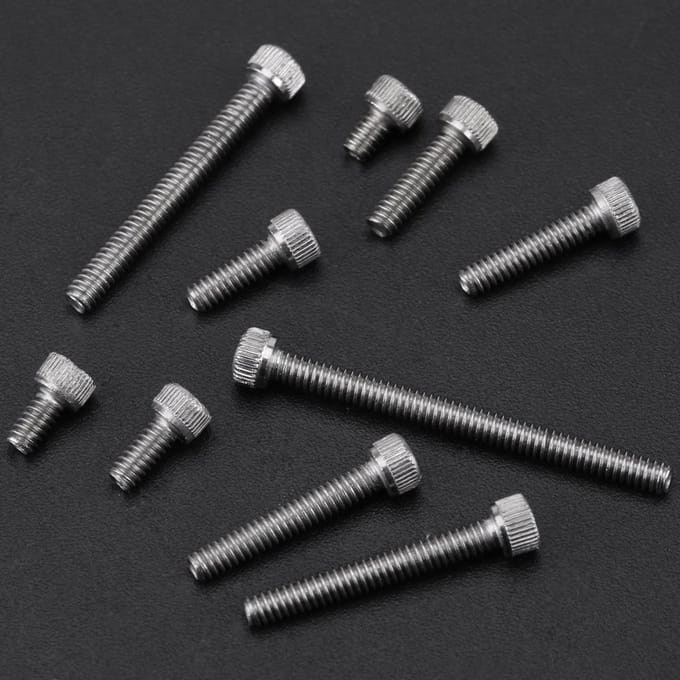 Dailygoods - Zoll Schrauben Sortiment, 150 Stuks 9 Maten Hex Socket Cap Head Schroeven Assortiment Set Met Plastic Doos #2-56 Unc