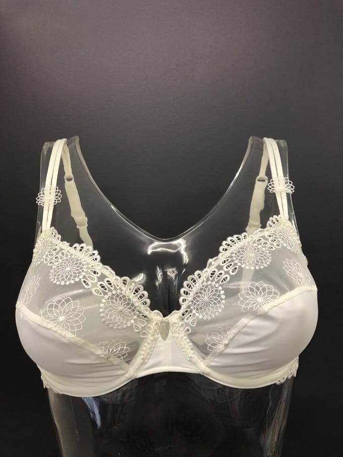 Simone Pérèle – Romance – BH Beugel – 115310 - Naturel - C75/90