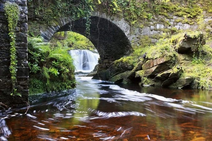 Fotobehang - Ireland 375x250cm - Vliesbehang