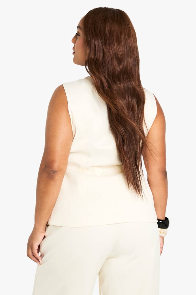 boohoo Dames Plus longline getailleerd op maat gemaakt gilet | Creme | Maat: 50