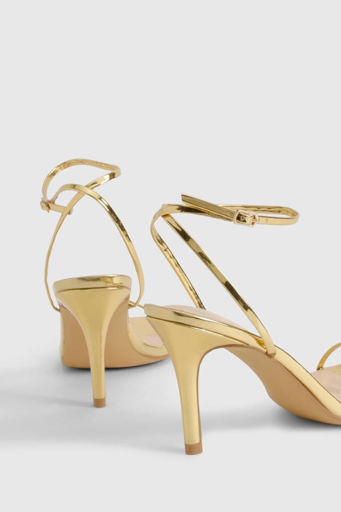 boohoo Dames Breed Passend Metallic Nagenoeg Onzichtbare Lage Stiletto Hakken | Goud | Maat: 37