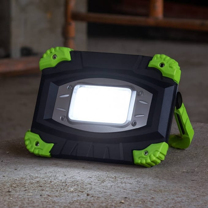 FH Lighting LED-accu-buitenspot 850947, zwart/groen, lengte 17 cm