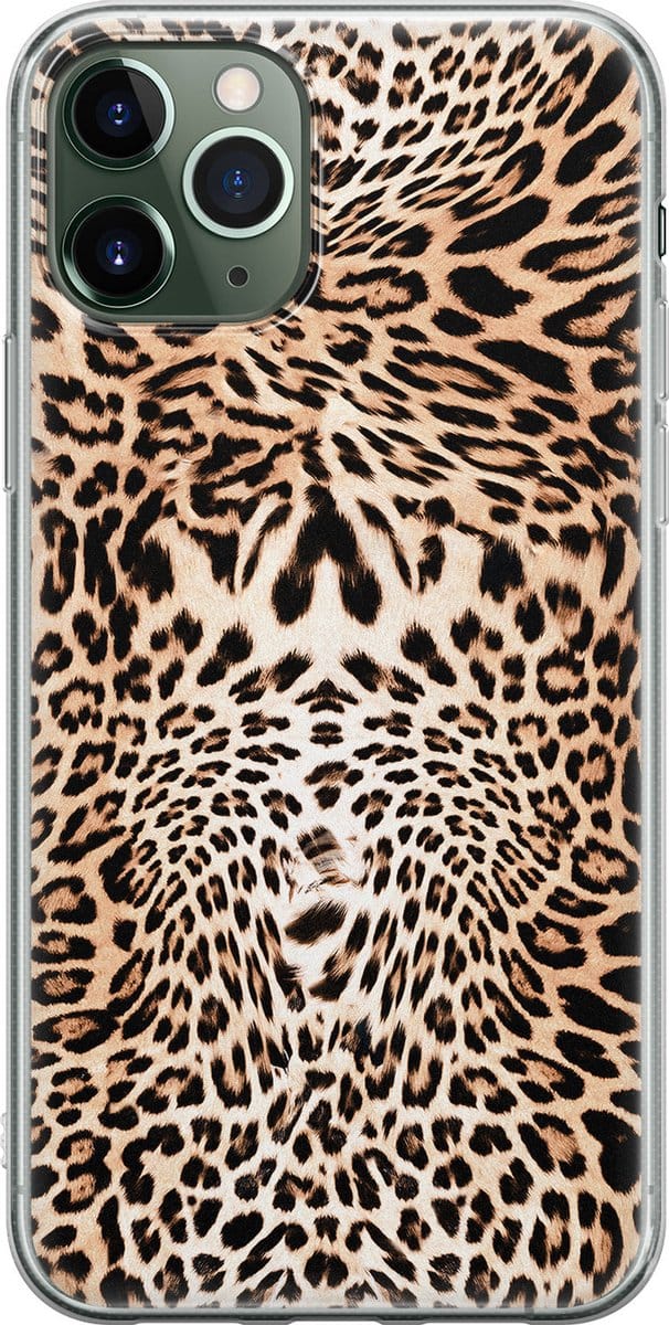 Leuke Telefoonhoesjes - Hoesje geschikt voor iPhone 11 Pro Max - Animal print - Soft case - TPU - Luipaardprint - Bruin