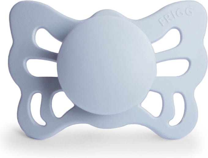 Frigg butterfly powder blue - silicone anatomisch - 0-6 maanden