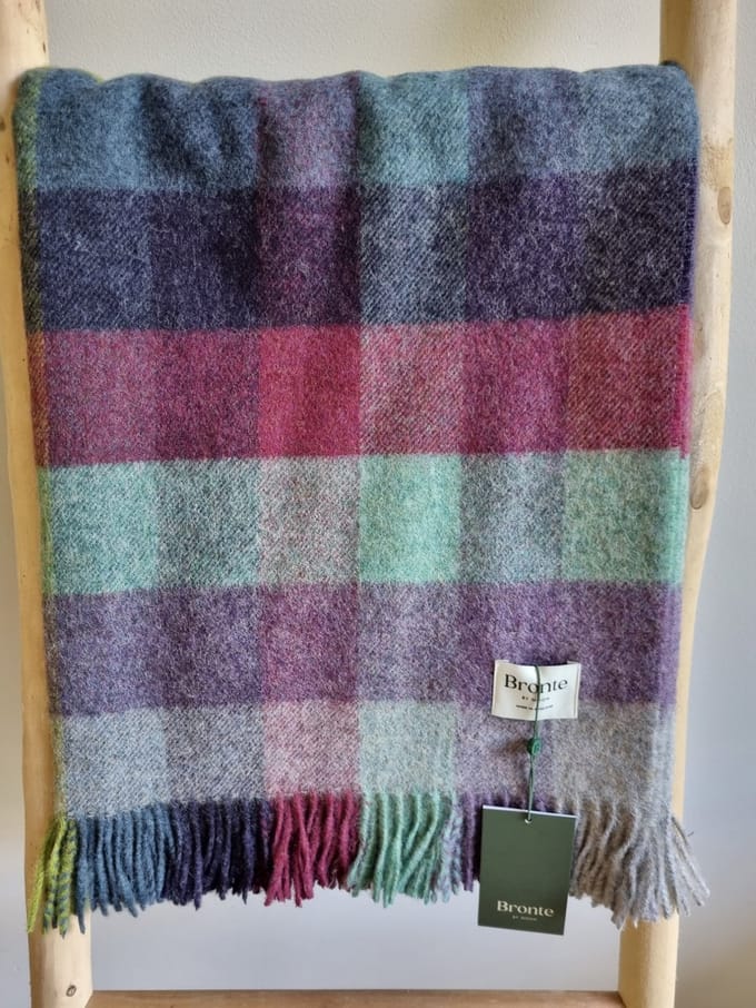 Wollen Plaid - HARLEQUIN Moorland - 140x185cm - Bronte x Plaids.shop