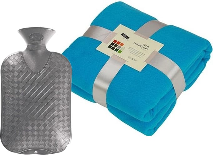 Fleece deken/plaid - turquoise - 130 x 170 cm - kruik - 2 liter