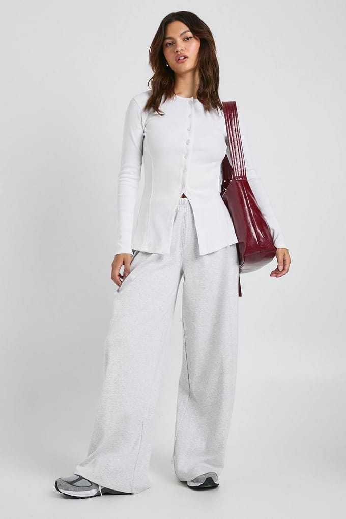 boohoo Dames Geribbelde top in longline-stijl met knoopsluiting aan de voorzijde | Wit | Maat: 44