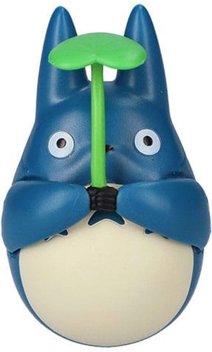 My Neighbor Totoro Round Bottomed Figurine Mid Totoro with leaf 6 cm