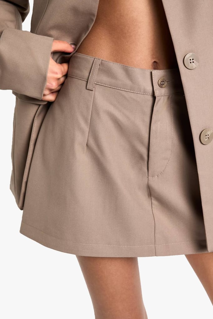 boohoo Dames Geweven Getailleerde Mini Rok | Paddestoel | Maat: 36