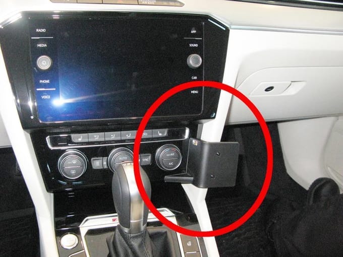 Proclip VW Passat Alltrack only 16- Angled mount