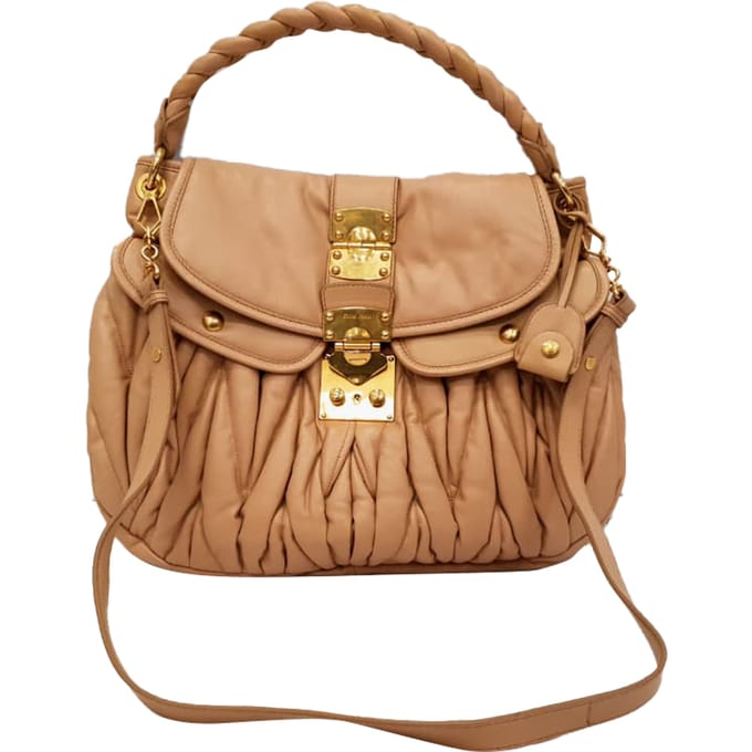 Miu Miu Matelassé Coffer Hobo Tas in Beige Leer