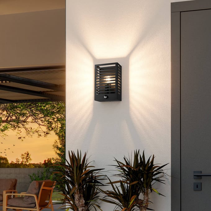 EGLO Alamonte 3 Wandlamp Buiten - E27 - 29,5 cm - Beweginssensor - Zwart