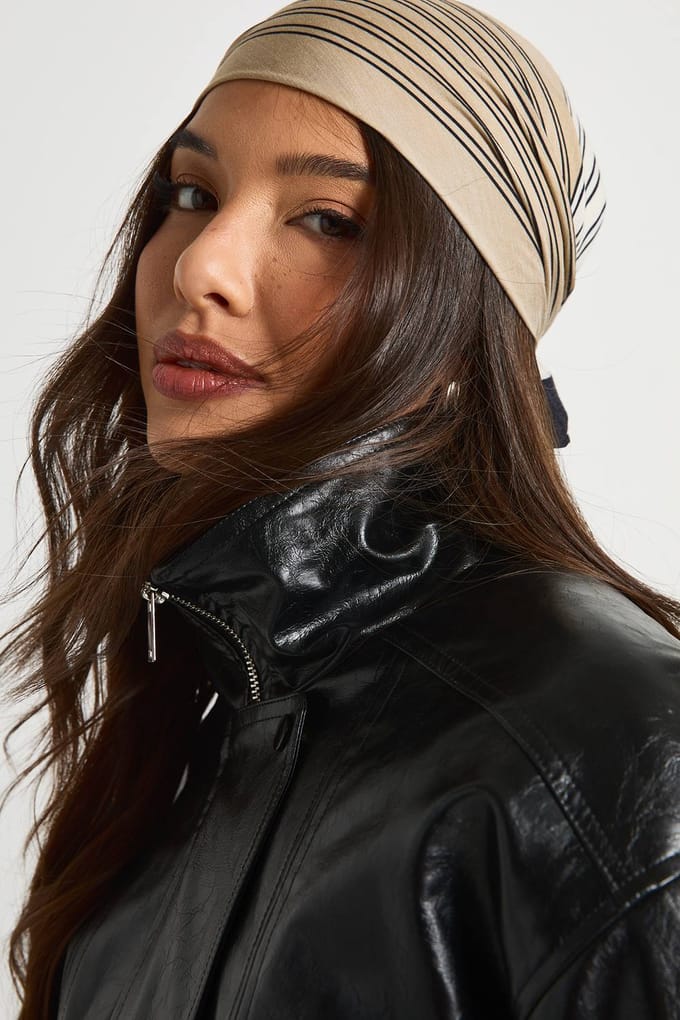 boohoo Dames Bomberjack van namaakleer met teddyvoering | Black | Maat: 10