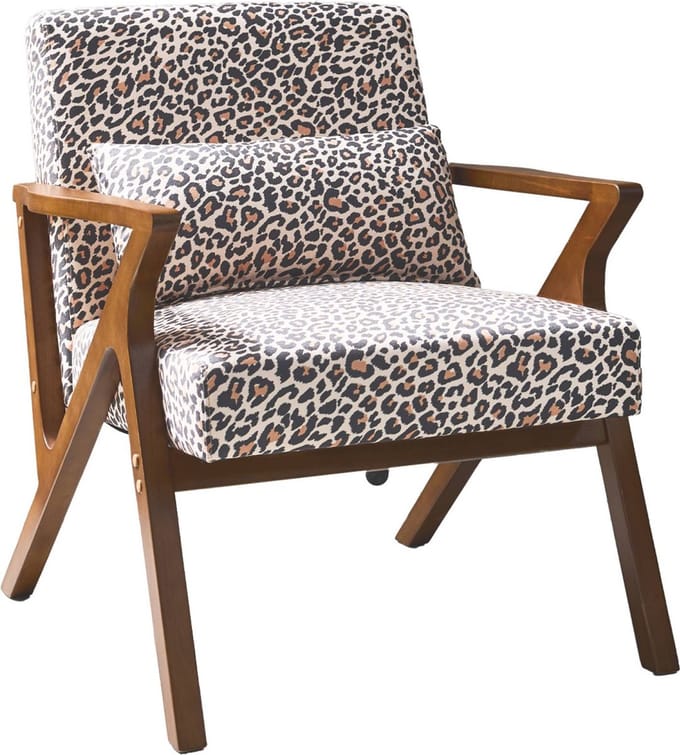 sweeek - Scandinavische fauteuil van hout en luipaardprint - antoine
