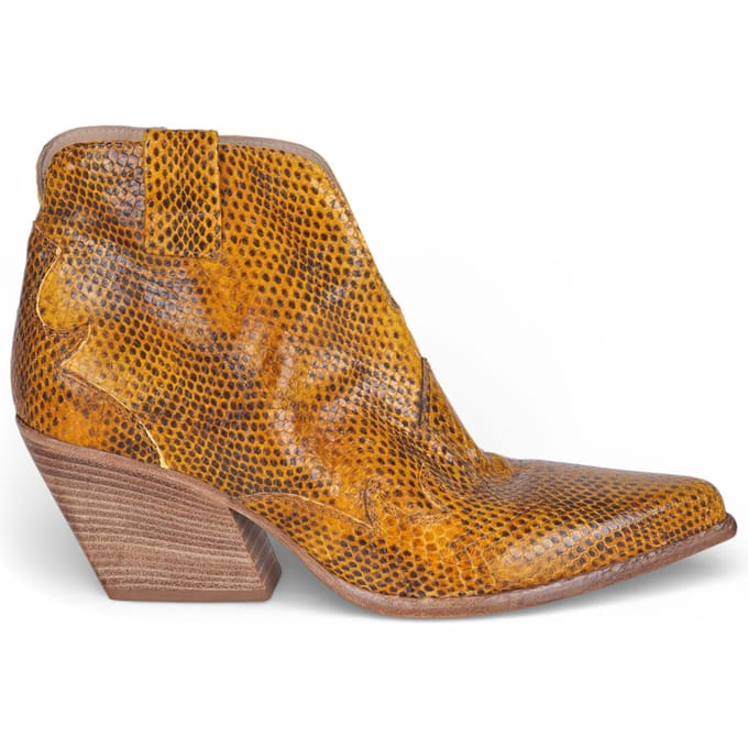 Elena Iachi - Boots - 470385 - Ocra