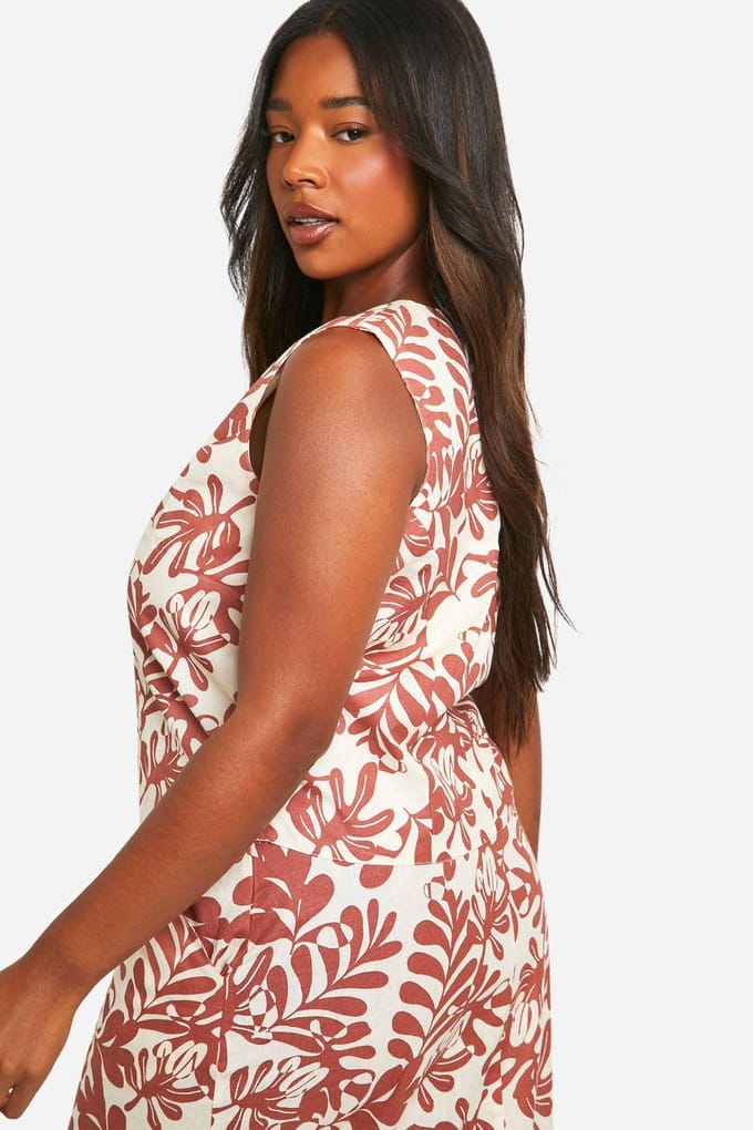 boohoo Dames Plus Linnen-Look Bedrukt Vest | Bruin | Maat: 54