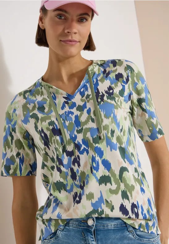 Shirt met split in de hals en print