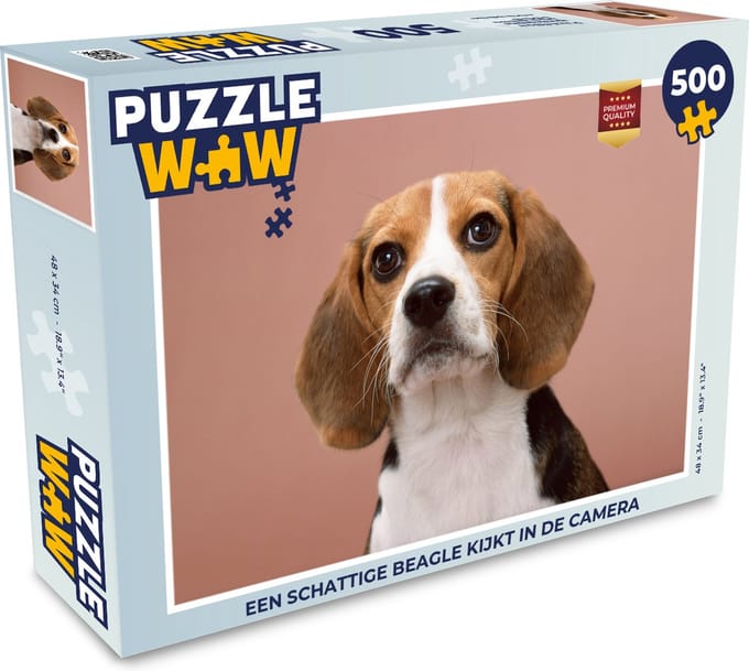 Puzzel Een schattige Beagle kijkt in de camera - Legpuzzel - Puzzel 500 stukjes
