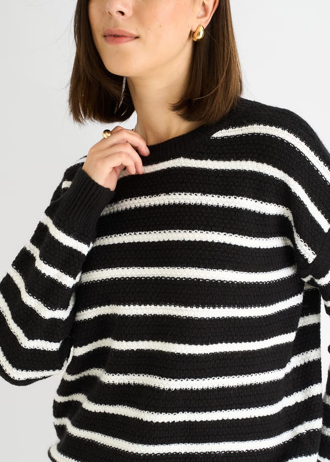 Zwarte streep grof gebreide oversized trui