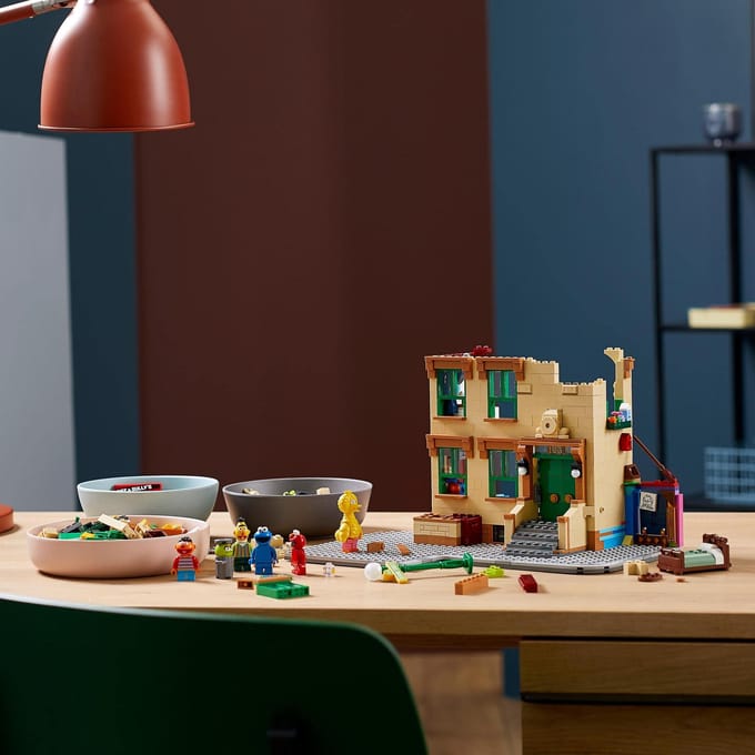 LEGO Ideas 123 Sesame Street 21324