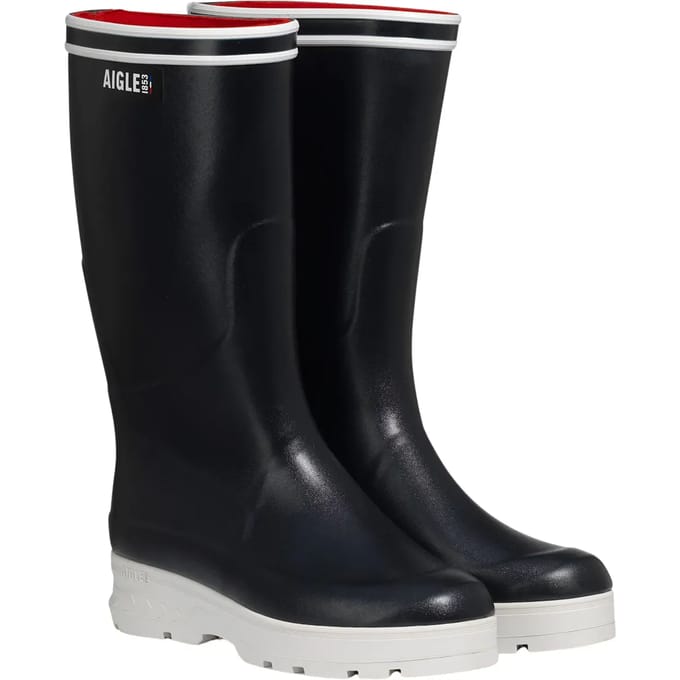 Warm boots for all coastal activities and maritime professionals Aigle