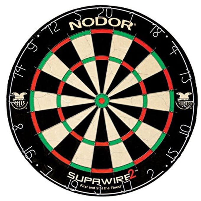 Dartbord met verstelbare nummerring en ophangset, zwart