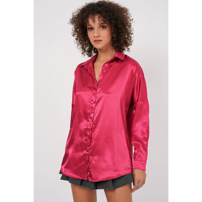 Oversized Satijnen Knopenblouse