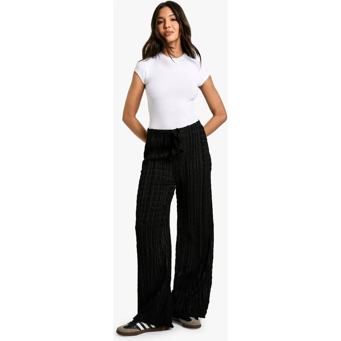 boohoo Dames Trekkoord-broek met gerimpelde textuur | Zwart | Maat: 34