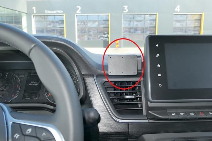 Houder - Brodit ProClip - Renault Trafic / Nissan Primastar 2022 - Center mount
