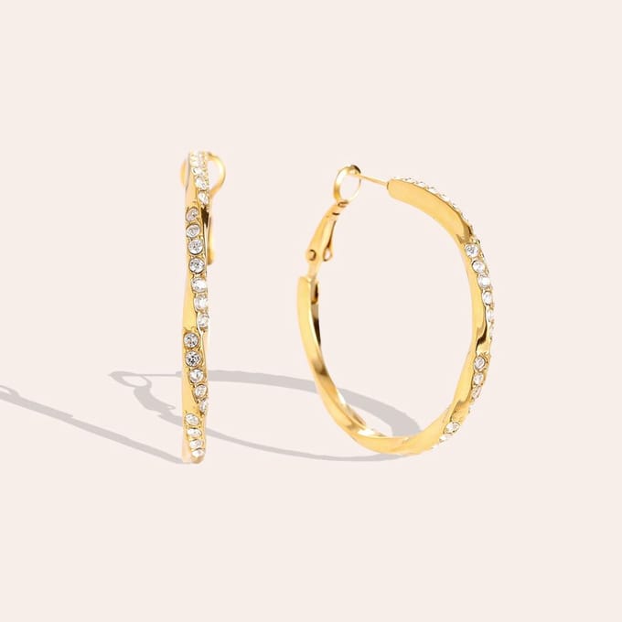 Bijoutheek Oorringen Hoop Twist Steentjes Goudkleurig