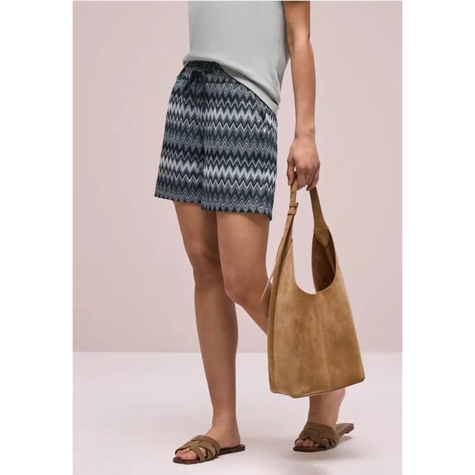 Korte broek met zigzagpatroon