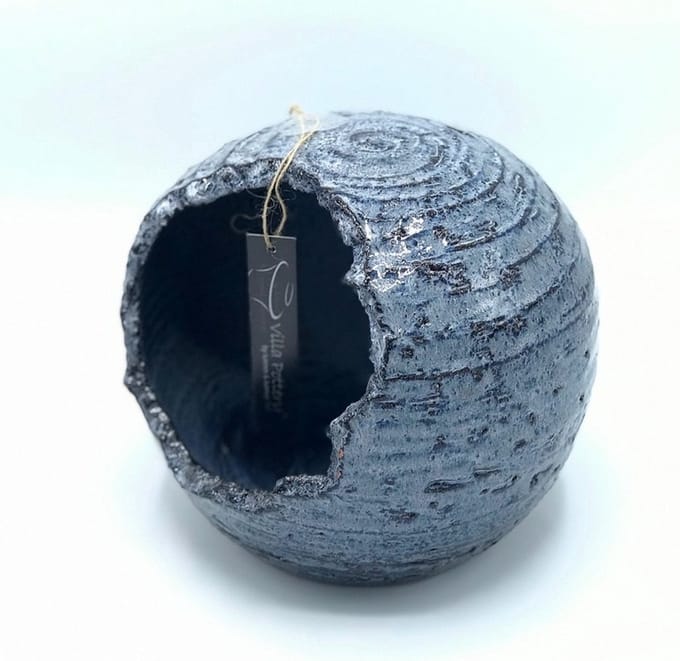 Stelvio, Blauw zwarte bolpot 25x23