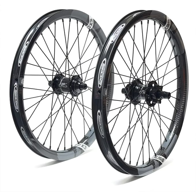 Paar wielen Excess EXE-3 ISO Pro