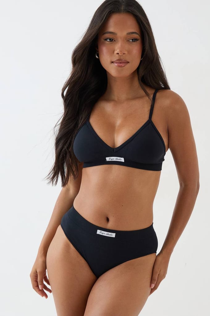 Dames Dsgn Studio Naadloze Driehoek Bralette En Slip Lingerieset | Zwart | Maat: Medium