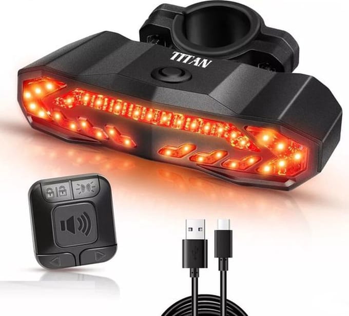 Titan® Fietsalarm 5in1 - 2 Jaar Garantie - NL Handleiding - Fietslamp - Anti-diefstal