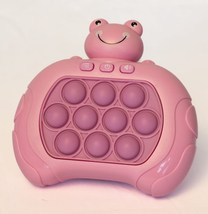 DMG Supply Pop It Game - Kikker Roze - Pop It - Pop Or Flop - Fidget Toy - 4 Spelstanden met Licht en Geluid