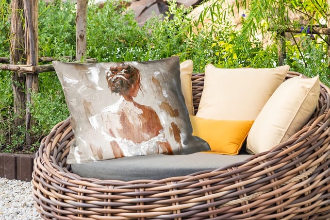 Buitenkussens - Vrouw - Verf - Abstract - Beige - Modern - 60x40 cm - Weerbestendig