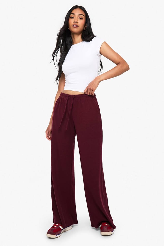 Dames Boohoo Basics Rib Broek met rechte pijpen | Donkerrood | Maat: 36