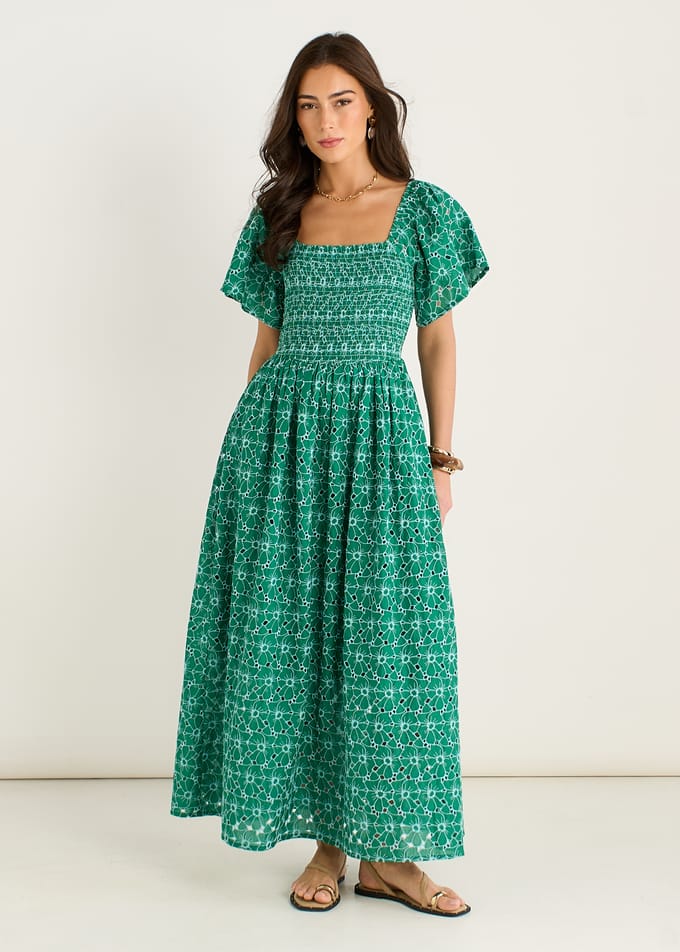 Groene midi-jurk met bloemenbroderie en plooien