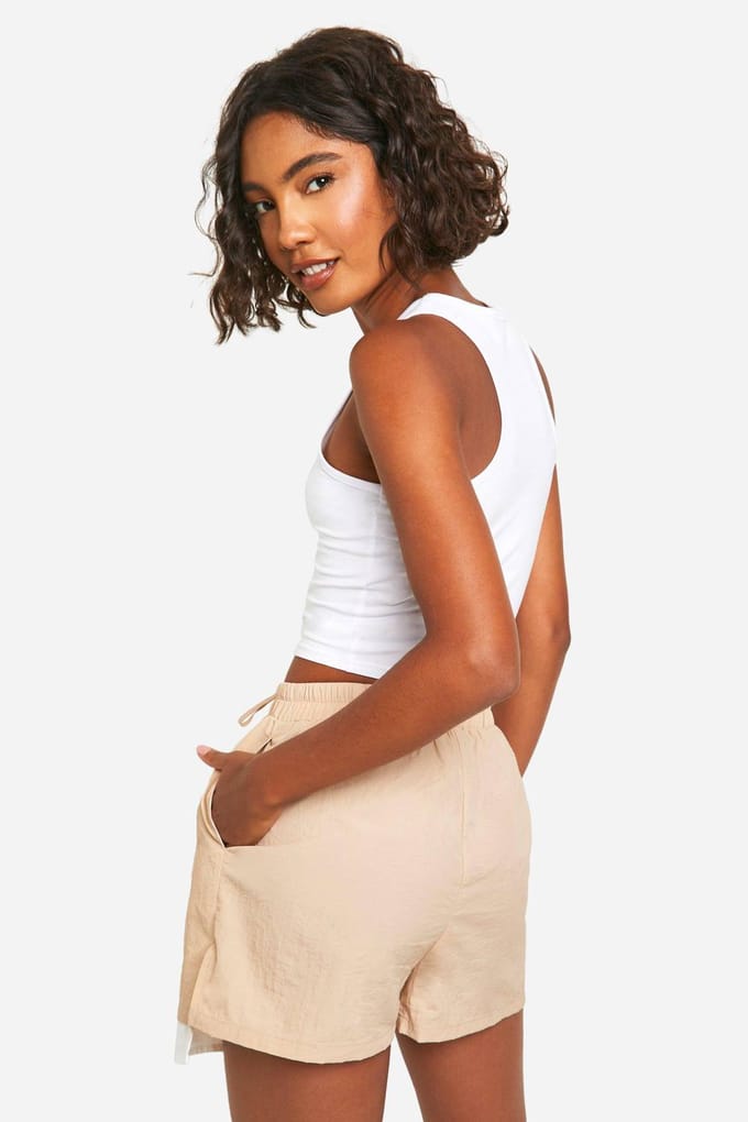 boohoo Dames Hoge geweven shorts met pocketdetails | Steen | Maat: 38