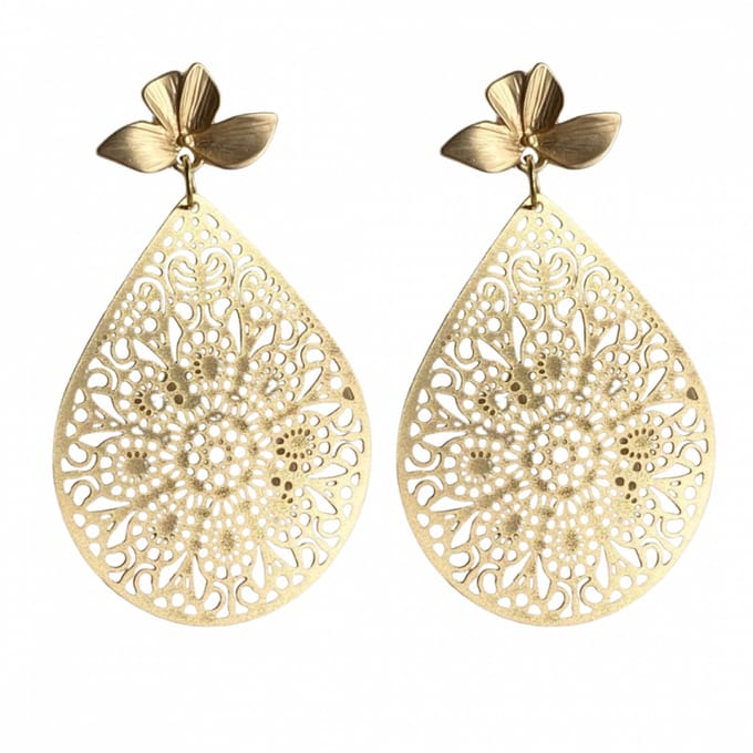 Oorbellen -goudkleurig- bloem-Charme Bijoux