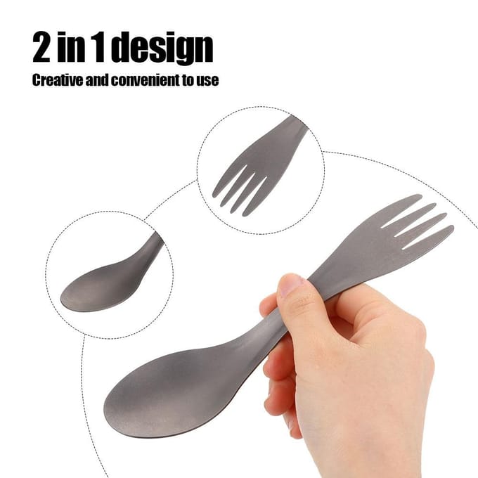 Draagbare 2-in-1 lepel-vorkcombinatie van titaniumlegering voor buiten, voor picknicks, kamperen en reizen zilver