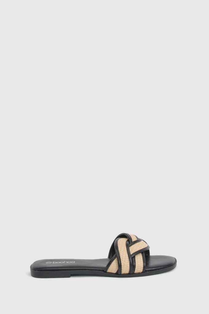 boohoo Dames Raffia Contrast Crossover Detail Slippers | Zwart | Maat: 37