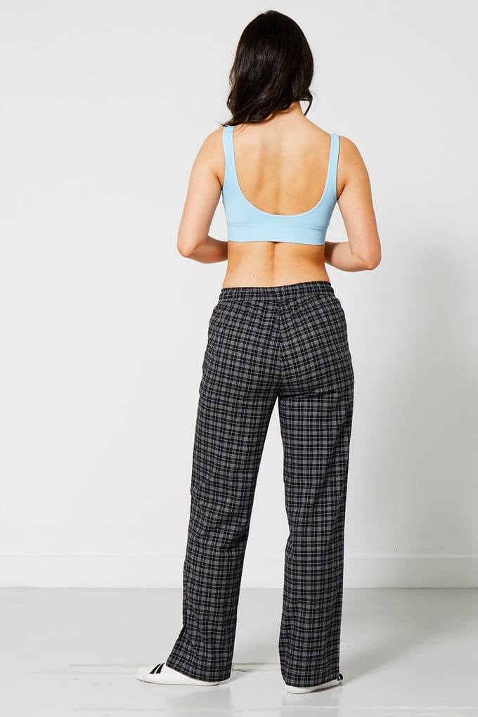 America Today Loyce Washed Black Größe: S | Stoffhosen Outlet | Damen | Schwarz
