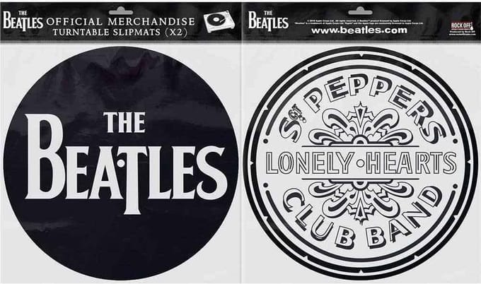 The Beatles - Drop T Logo & Sgt Pepper Drum Platenspeler Slipmat - Multicolours
