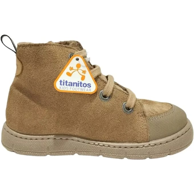 Baby boots Titanitos Leva