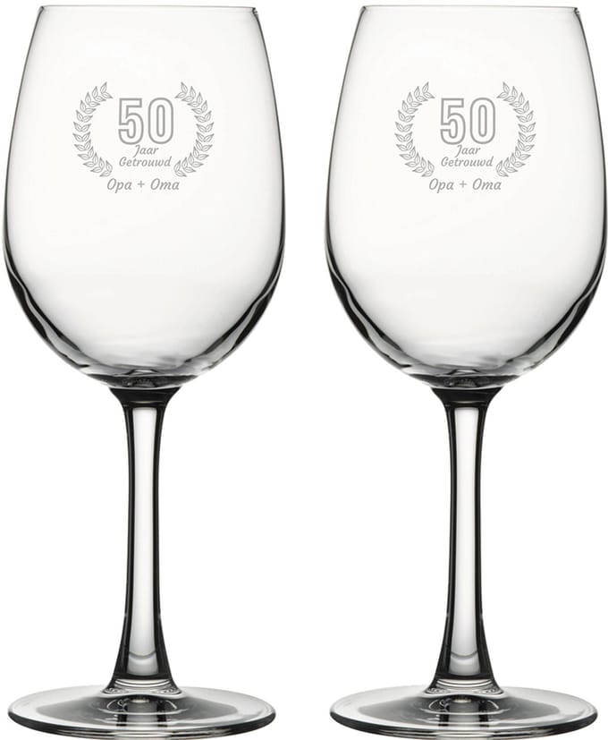 Gegraveerde set witte wijnglazen 36cl Opa + Oma 50 jaar getrouwd