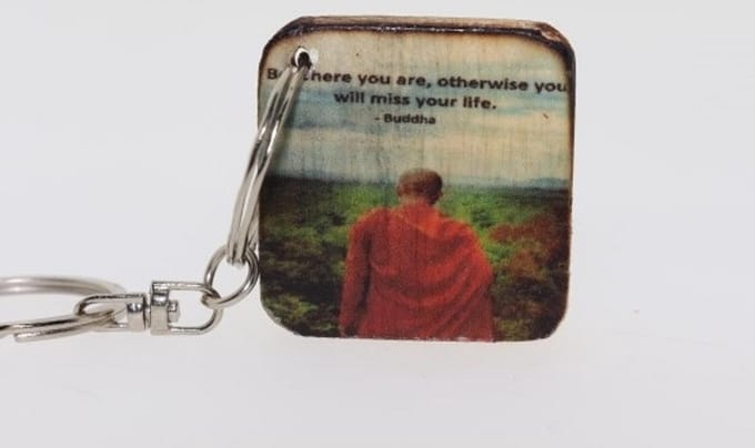 Quote sleutelhanger 3x3 cm Be where you are