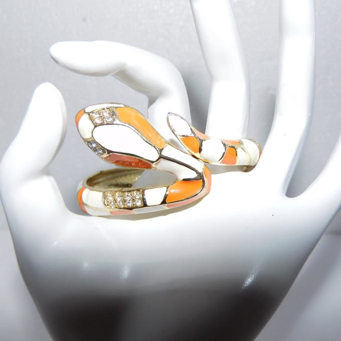 Hetty'S - Rode rattenslang klemarmband - Goldplated met emaille -