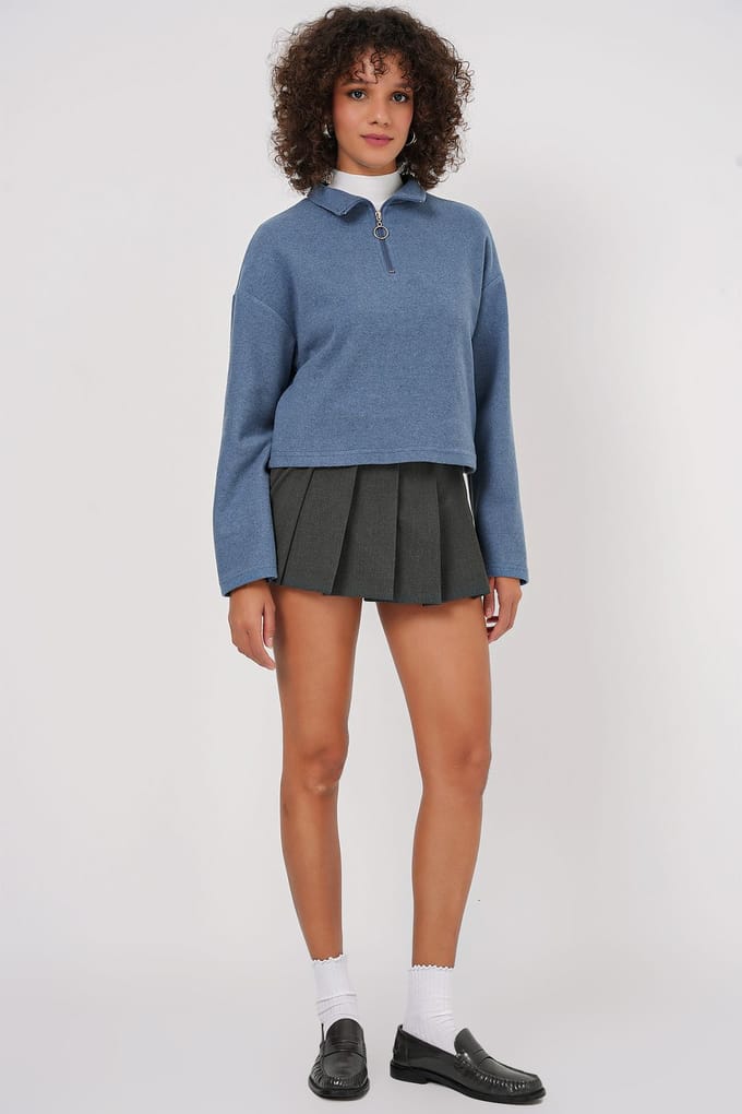 Relaxed Fit Crop Trui met Ritskraag